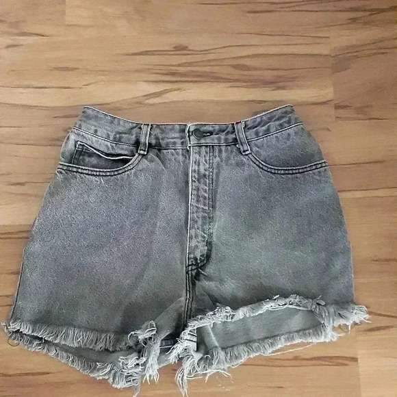 Ruff Hewn Jean Shorts - Picture 3 of 11